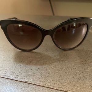 Versace Polarized Sunglasses VE43338 Cateye sunglasses